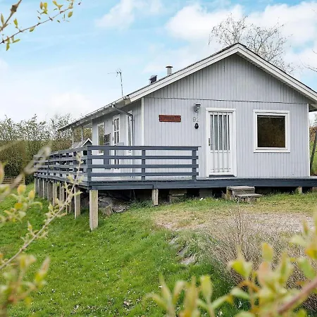 Ferienhaus Holiday Iv *